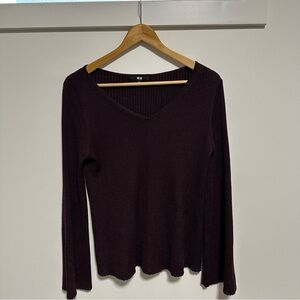 Elegant Black V-Neck Women's Top